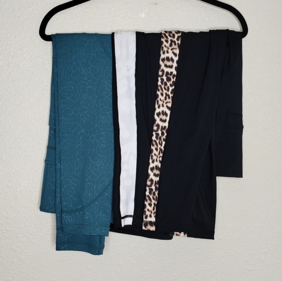 Zyia Active Leggings Bundle 3 Pairs Women's Size 4 - Picture 1 of 4